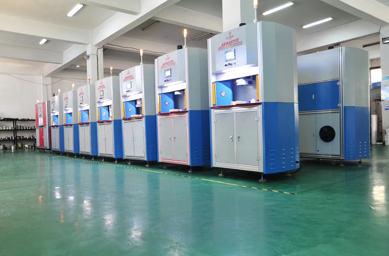 自動<a href='http://520fjw.com' target='_blank'><u>去毛刺機</u></a>